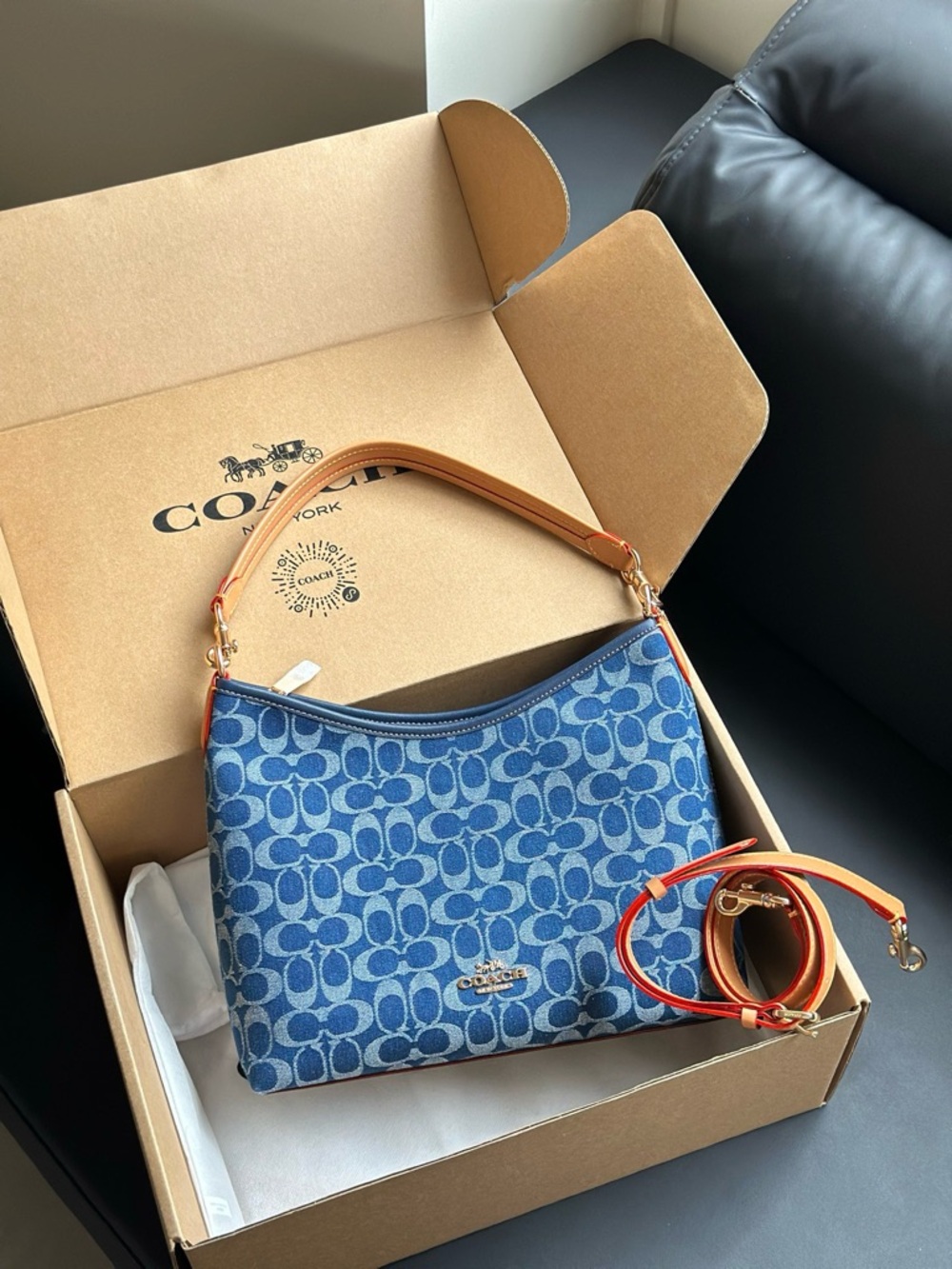 Coach Laurel Shoulder Bag In Signature Denim - Picture 2 of 9
